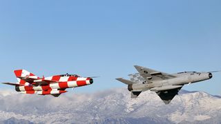 Vježbe pilota borbenih MIG-ova Vježbe pilota borbenih MIG-ova