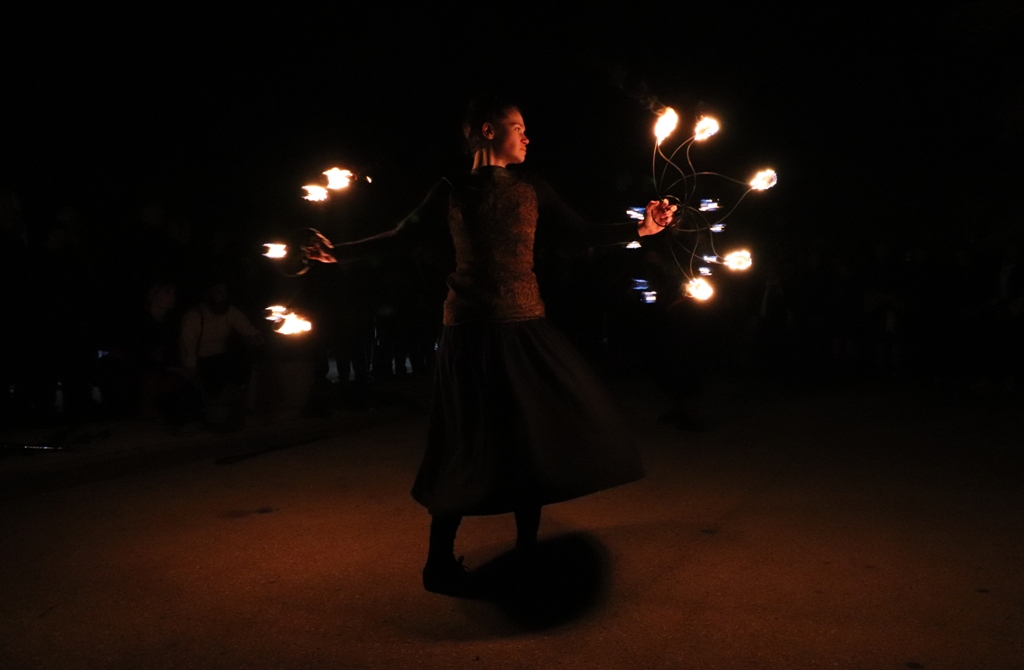 Cirkultura i Jasmin Stavros otvorili Maškare na Viru Cirkultura i Jasmin Stavros otvorili Maškare na Viru