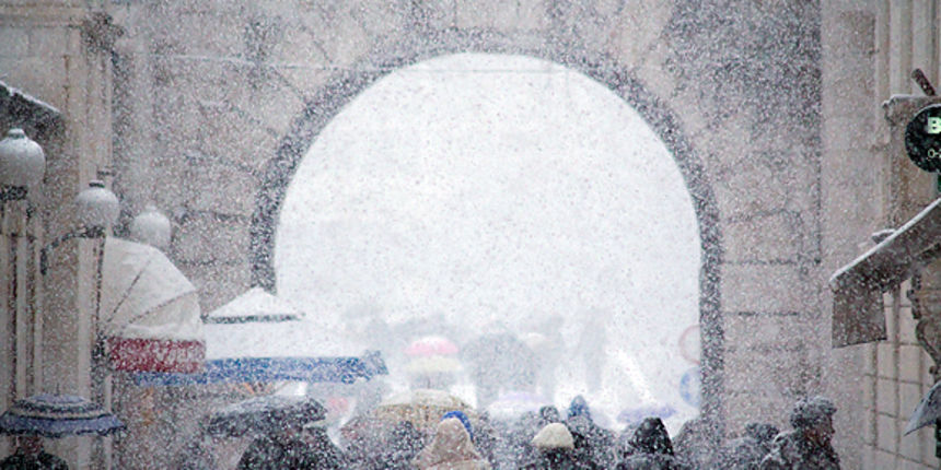 Snježne radosti u Zadru, 3. veljače 2012. (foto:Saša Čuka) Snježne radosti u Zadru, 3. veljače 2012. (foto:Saša Čuka)