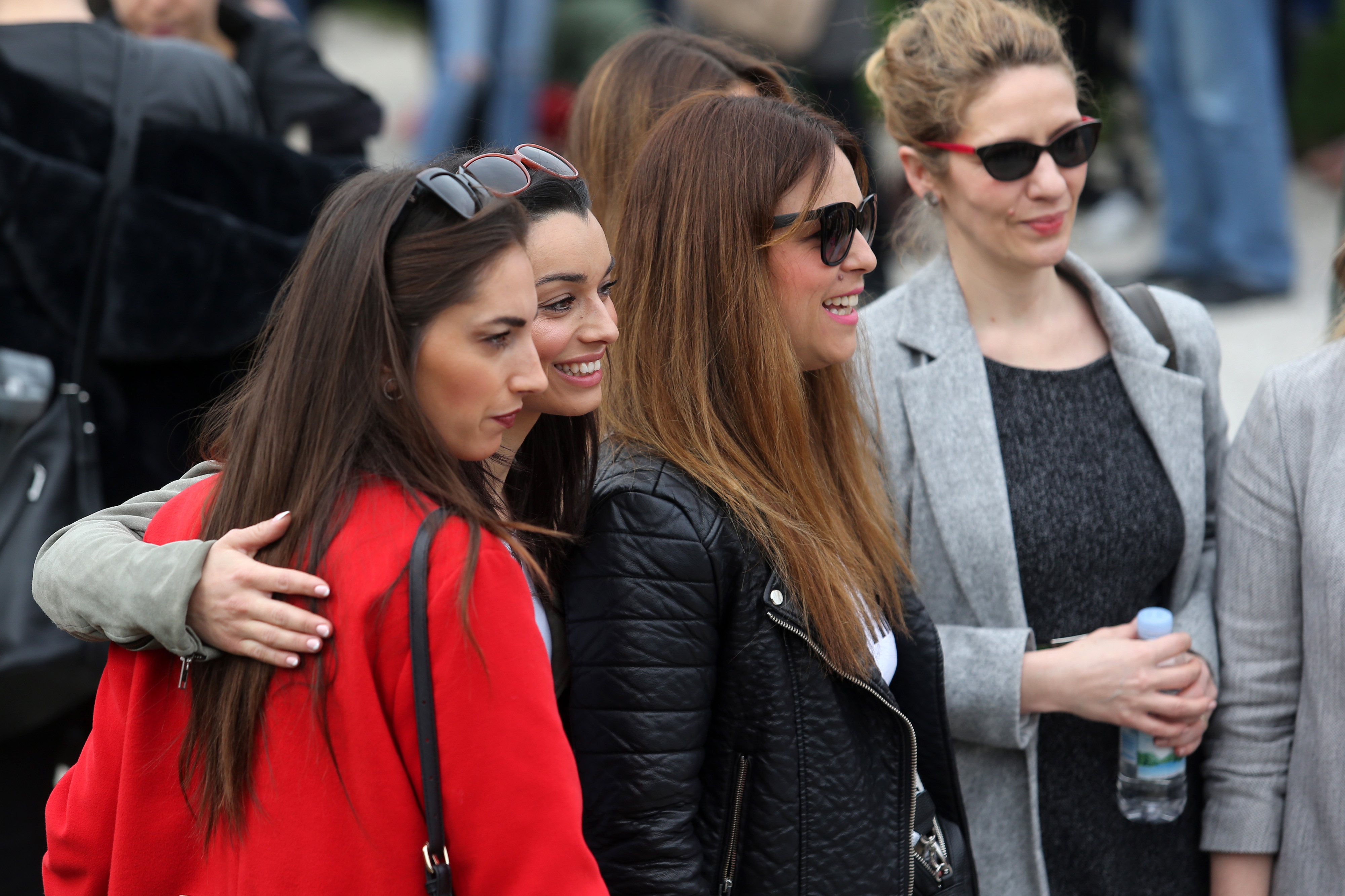 Prosvjed #spasime: Tomislavov trg u Zagrebu pun ljudi, došao i Plenković Prosvjed #spasime: Tomislavov trg u Zagrebu pun ljudi, došao i Plenković