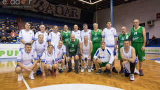 Fešta u povodu 80. rođendana Pina Giergie: Vetarani KK Zadar – Veterani KK Olimpija Fešta u povodu 80. rođendana Pina Giergie: Vetarani KK Zadar – Veterani KK Olimpija