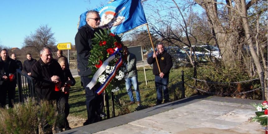 Obilježena 26. obljetnica stradavanja pripadnika 112. brigade u Pristegu Obilježena 26. obljetnica stradavanja pripadnika 112. brigade u Pristegu