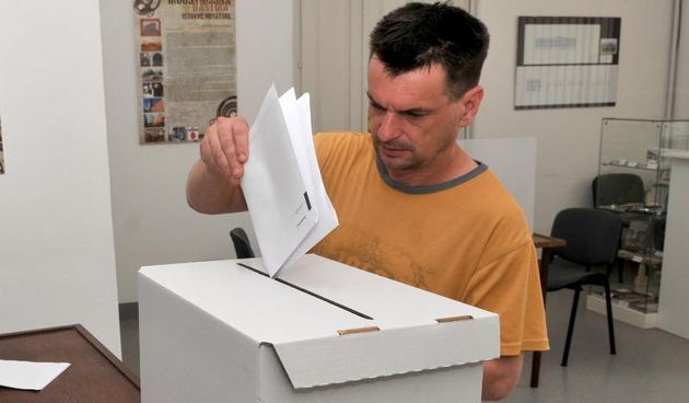 25.05.2014., Pozega – Diljem Republike Hrvatske otvorena su biralista na kojima ce gradjani izabrati 11 hrvatskih europarlamentaraca. Eu izbori u Pozegi. Photo: Dusan Mirkovic/PIXSELL
