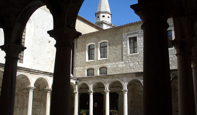 Samostan sv. Frane (Foto: wikipedia.com)