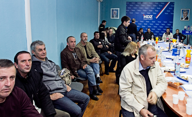 U izbornim stožerima Kukuriku koalicije i HDZ-a, Foto: Leo Banić U izbornim stožerima Kukuriku koalicije i HDZ-a, Foto: Leo Banić
