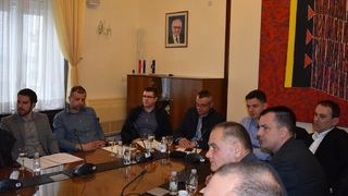 Zadarski župan Božidara Longin održao sastanak s gradonačelnicima i načelnicima Zadarski župan Božidara Longin održao sastanak s gradonačelnicima i načelnicima