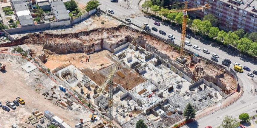 Na mjestu nekadašnje Tvornice kruha počela izgradnja stambenih zgrada Na mjestu nekadašnje Tvornice kruha počela izgradnja stambenih zgrada