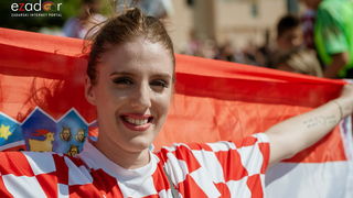 Navijačko ludilo u Zadru za vrijeme i nakon finala Svjetskog prvenstva Navijačko ludilo u Zadru za vrijeme i nakon finala Svjetskog prvenstva