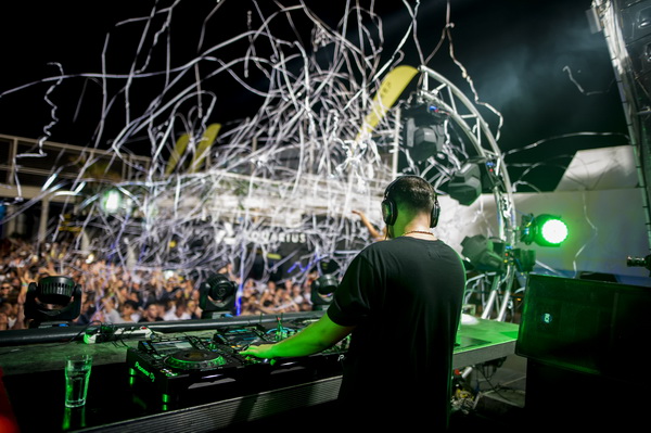 Trećeg dana Blacksheep Festivala u Aquarius klubu na Zrću nastupio je Moti. Foto: Goran Telak