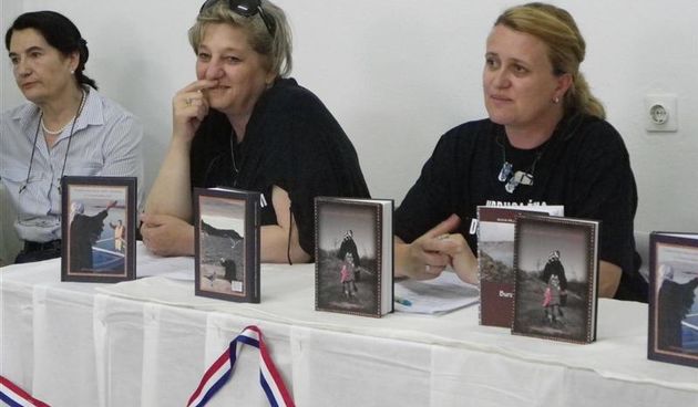 “Žene u domovinskom ratu – Zadar” predstavile knjigu u Poljani