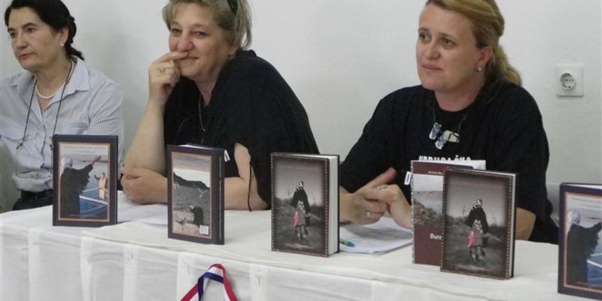 “Žene u domovinskom ratu – Zadar” predstavile knjigu u Poljani