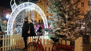 Zagrebački Advent ove godine pun je svjetla i šarenila