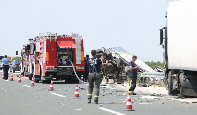 Cisterna s gorivom izletjela s autoceste nakon sudara s tegljačem