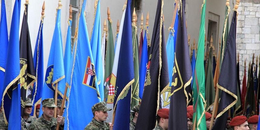 21. obljetnica VRA “Maslenica”: Mimohod branitelja