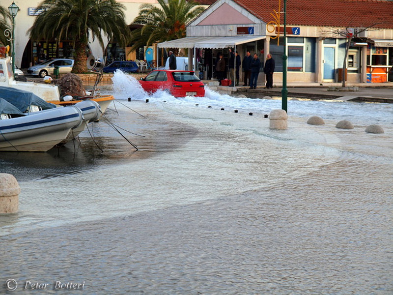 Starogradska plima, Foto: Petar Botteri Starogradska plima, Foto: Petar Botteri