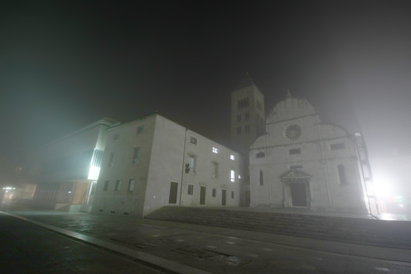 Zadarska večer u magli 8. veljače (foto:Saša Čuka)