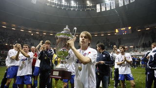 Mario Ticinovic s peharom, Jure Miskovic / CROPIX