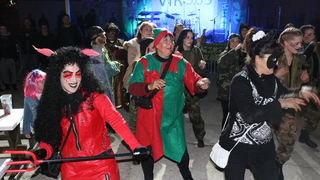 Virski karneval & maškare: Plesna maškarana fešta uz Jasmina Stavrosa