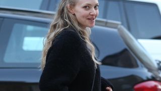 Amanda Seyfried u šetnji Visom tijekom stanke snimanja Mamma Mia 2