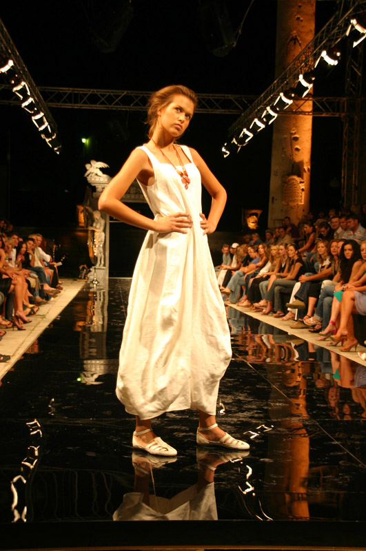 Image 1174745 (auto)