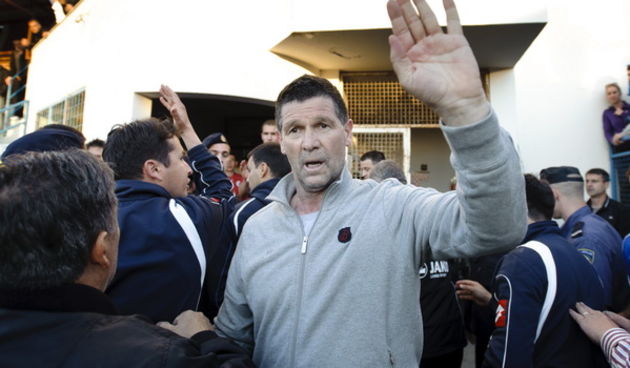 Zadar, 260513.
Stadion Stanovi.
Utakmica MAXtv 1. HNL izmedju Zadra i Splita.
Na fotografiji: Reno Sinovcic smiruje napetosti nakon utakmice.
Foto: Tom Dubravec / CROPIX