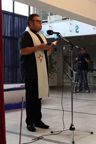 Gradonačelnik Dukić posjetio OŠ Bartul Kašić prvog dana škole Gradonačelnik Dukić posjetio OŠ Bartul Kašić prvog dana škole