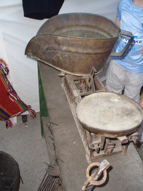 Materine uzance, Pakostabe 6.7.2008. Materine uzance, Pakostabe 6.7.2008.