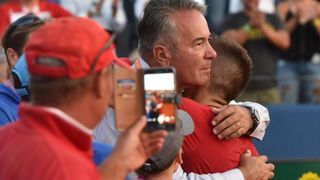 Slavlje hrvatskih tenisača nakon pobjede nad SAD-om Slavlje hrvatskih tenisača nakon pobjede nad SAD-om