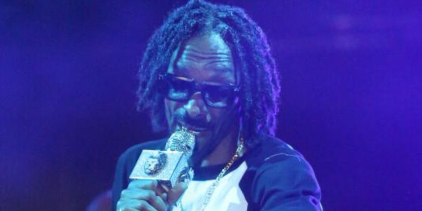 10.07.2013., Novalja – Americki reper Snoop Dogg, odnosno Snoop Lion, nastupio je u prepunom klubu Papaya na Zrcu u sklopu Fresh Island festivala. Photo: Filip Brala/PIXSELL 10.07.2013., Novalja – Americki reper Snoop Dogg, odnosno Snoop Lion, nastupio je u prepunom klubu Papaya na Zrcu u sklopu Fresh Island festivala. Photo: Filip Brala/PIXSELL