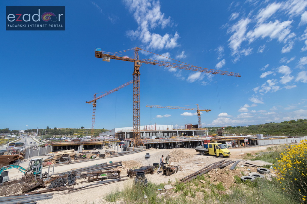 Radovi na proširenju trgovačkog centra Supernova Zadar
