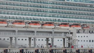 Zadar: Jutros u Gaženicu uplovio kruzer Azura Zadar: Jutros u Gaženicu uplovio kruzer Azura