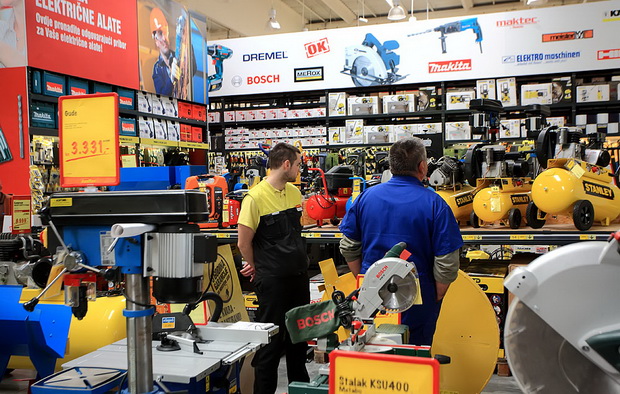 bauMax Zadar: -15% dan 19. ožujka 2014, Foto: Roberto Lerga bauMax Zadar: -15% dan 19. ožujka 2014, Foto: Roberto Lerga