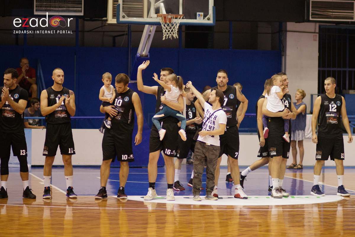 Humanitarna utakmica u Jazinama: KK Zadar – KK Diadora Humanitarna utakmica u Jazinama: KK Zadar – KK Diadora