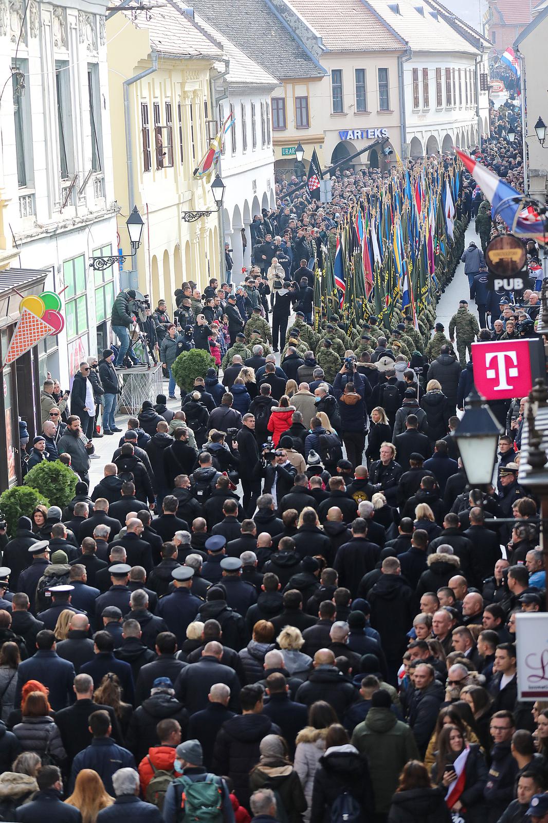Kolona sjećanja u Vukovaru 18. studenog 2021. Kolona sjećanja u Vukovaru 18. studenog 2021.