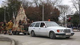 Karneval 2012: Pleme “Crna jama” iz rezervata Stanovi Karneval 2012: Pleme “Crna jama” iz rezervata Stanovi