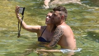 Vrelo ljeto u Nacionalnom parku Krka, hlađenje u Skradinskom buku. Photo: Hrvoje Jelavić/PIXSELL Vrelo ljeto u Nacionalnom parku Krka, hlađenje u Skradinskom buku. Photo: Hrvoje Jelavić/PIXSELL