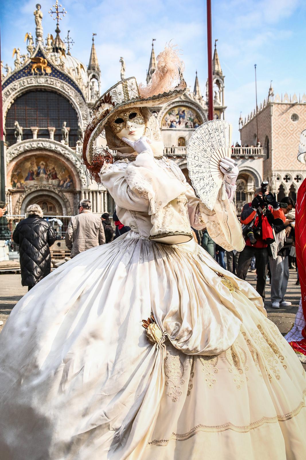 Venecijanski karneval ove godine je posvećen velikom ljubavniku Giacomu Casanovi Venecijanski karneval ove godine je posvećen velikom ljubavniku Giacomu Casanovi