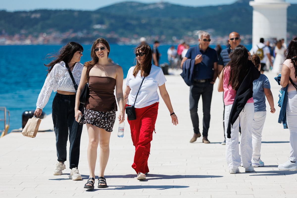 Đir po gradu, subotnja špica, 24. svibnja 2025. Đir po gradu, subotnja špica, 24. svibnja 2025.