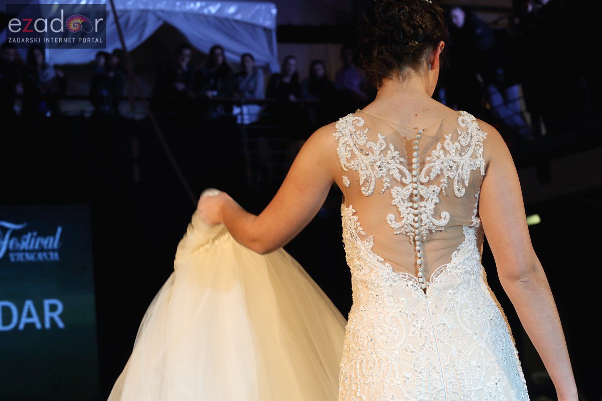 10. Festival vjenčanja: Modna revija vjenčanica i revija cvijeća 5. ožujka 2017.