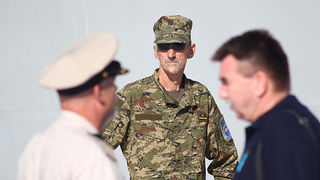 Polazak ratnog broda HRM-a sa zadarske rive (foto:Saša Čuka)