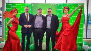 Svečano otvoren novi prodajni centar Pevec u Zadru Svečano otvoren novi prodajni centar Pevec u Zadru