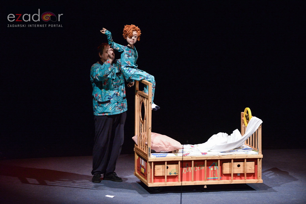 Premijera predstave “Pale sam na svijetu” u Kazalištu lutaka Zadar Premijera predstave “Pale sam na svijetu” u Kazalištu lutaka Zadar