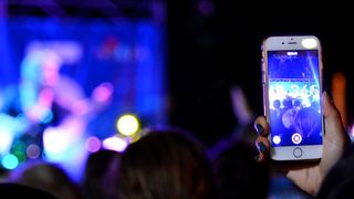 Vir : Colonia rasplesala tisuće posjetitelja na Viru ; foto Iva Perinčić Vir : Colonia rasplesala tisuće posjetitelja na Viru ; foto Iva Perinčić