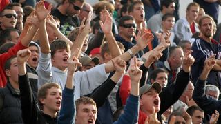 Image 1190235 (auto) Image 1190235 (auto)