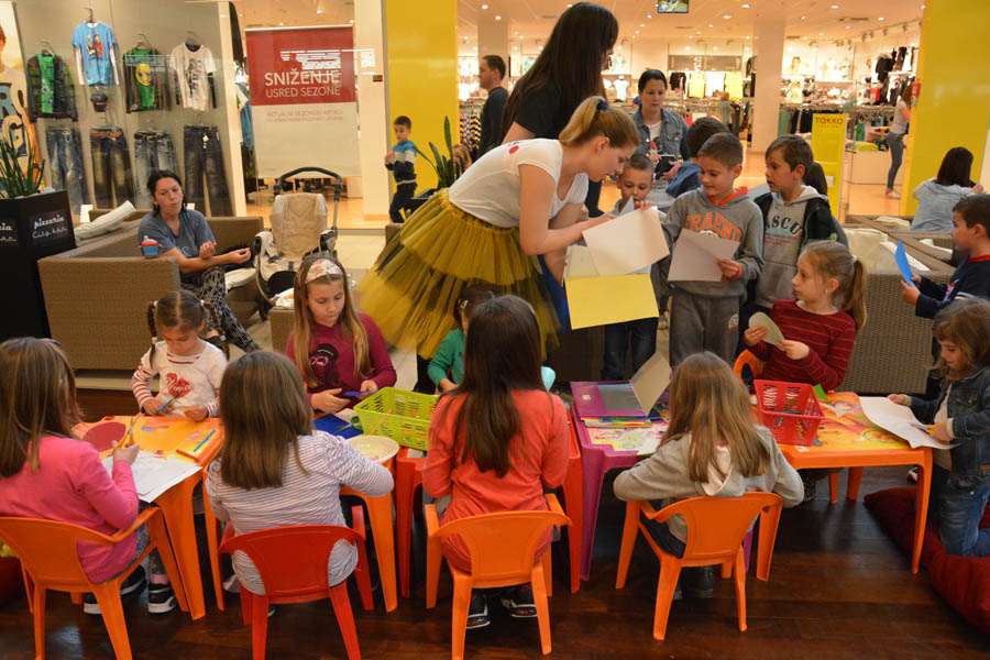 Supernova: Vesela subota 26. travnja 2014. Foto: Iva Perinčić Supernova: Vesela subota 26. travnja 2014. Foto: Iva Perinčić