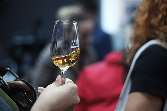 Image 871939 (auto) Image 871939 (auto)