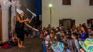 Dječjim karnevalskim danom započeo 59. Paški ljetni karneval