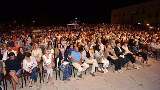 Zadar: Massimo & Zagrebački solisti održali koncert na Forumu Zadar: Massimo & Zagrebački solisti održali koncert na Forumu