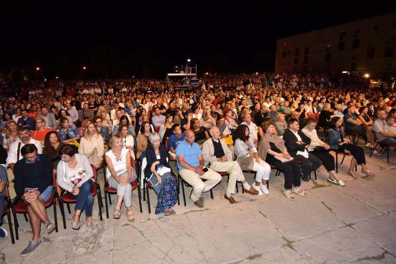Zadar: Massimo & Zagrebački solisti održali koncert na Forumu Zadar: Massimo & Zagrebački solisti održali koncert na Forumu