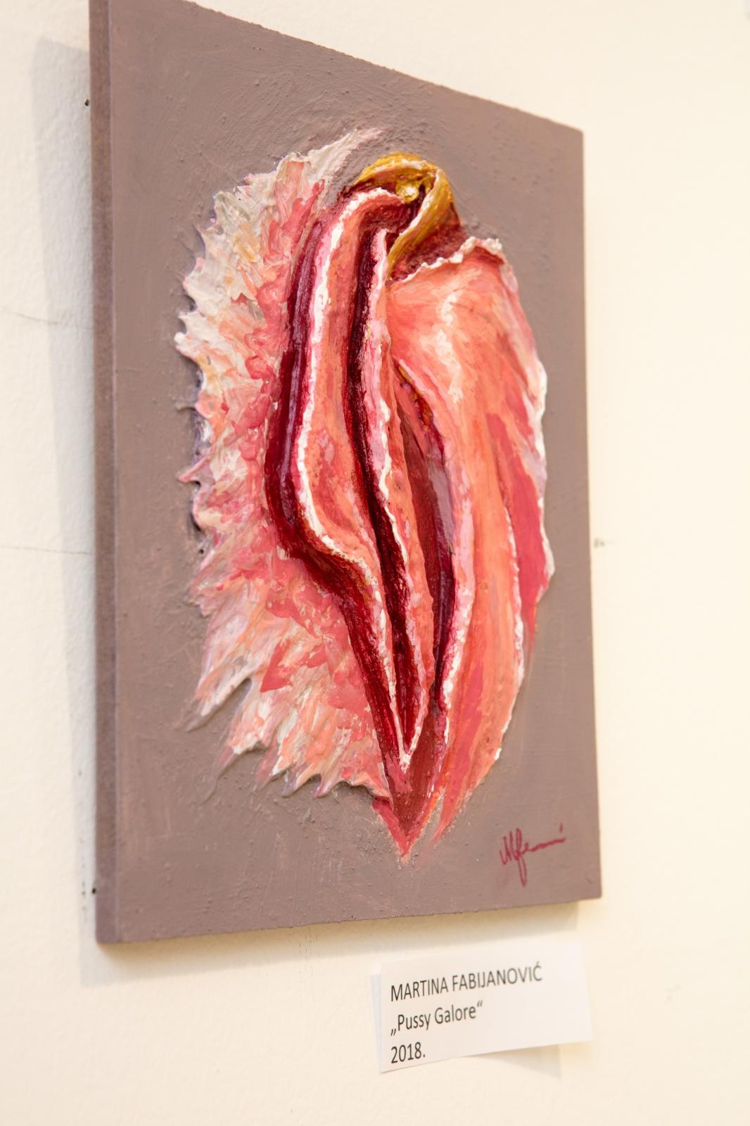 Izložbom ”Pičkin dim” 80 umjetnika uputilo tihi prosvjed protiv cenzure umjetnosti Izložbom ”Pičkin dim” 80 umjetnika uputilo tihi prosvjed protiv cenzure umjetnosti